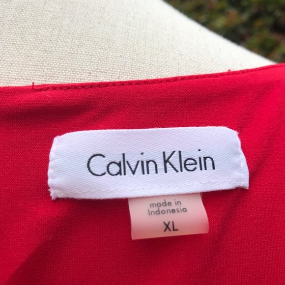 Calvin Klein Red Sleeveless Top -  Size XL - Picture 5 of 5